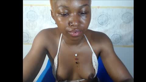 sexy_bluey247 online show from October 2025 08:26:01 PM