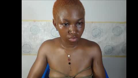 sexy_bluey247 online show from October 2025 08:44:01 AM