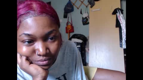 sexy_bluey247 online show from November 2025 12:04:01 PM