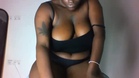 boobie girl online show from February 2026 10:28:01 PM