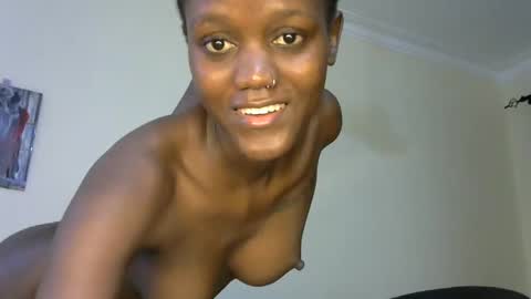 Snapshot of sexy_boobs23 chatting on February 2025 09:17:02 PM liya online show from February 2025 09:17:02 PM