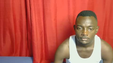 Snapshot of sexy_buddyz55 chatting on June 2026 07:32:01 AM Suudi online show from June 2026 07:32:01 AM