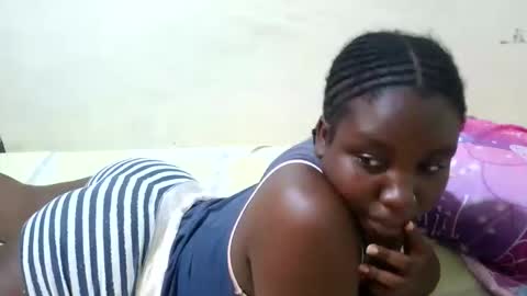 sexy butt1 online show from May 2026 08:04:02 PM