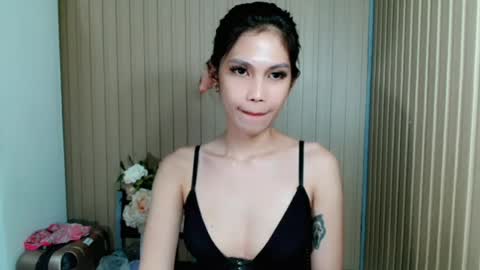 sexy_collins69 online show from July 2026 06:01:02 PM