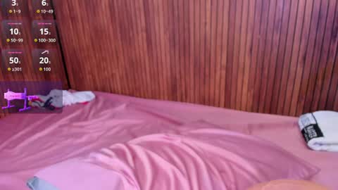 sexy_curlylady online show from July 2026 07:46:01 PM