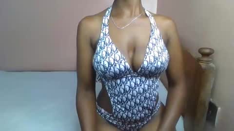 Ellahh online show from January 2026 12:31:02 PM