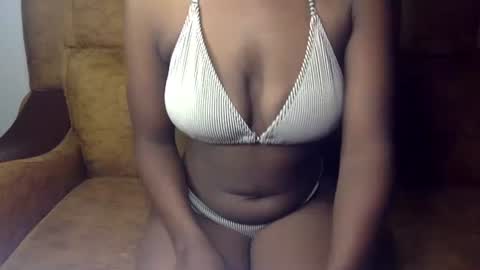 Snapshot of sexy_ellahh chatting on July 2026 01:34:01 AM Ellahh online show from July 2026 01:34:01 AM