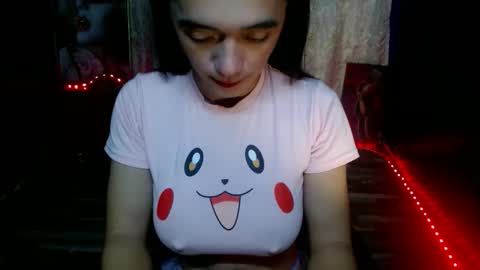 Snapshot of sexy_hot_asian1433 chatting on April 2026 06:14:02 PM jasmin online show from April 2026 06:14:02 PM