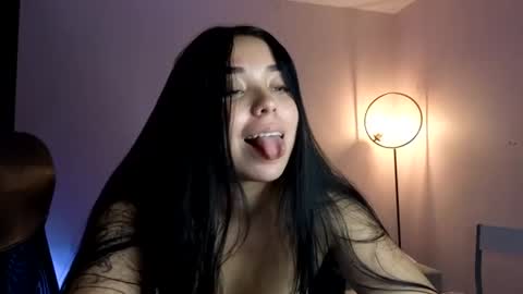 sexy_iriss online show from June 2026 01:26:02 AM