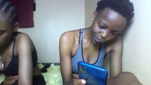 Snapshot of sexy_kaly chatting on September 2025 12:32:01 AM Sexy kaly online show from September 2025 12:32:01 AM