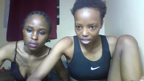 Snapshot of sexy_kaly chatting on September 2025 01:13:01 PM Sexy kaly online show from September 2025 01:13:01 PM