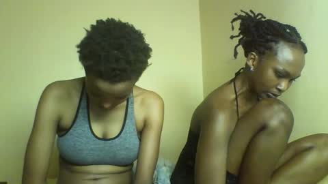 Snapshot of sexy_kaly chatting on October 2025 02:26:02 PM Sexy kaly online show from October 2025 02:26:02 PM