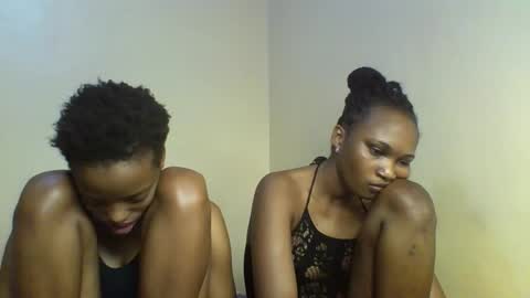 Snapshot of sexy_kaly chatting on October 2025 02:23:02 AM Sexy kaly online show from October 2025 02:23:02 AM