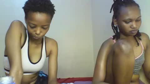 Snapshot of sexy_kaly chatting on October 2025 02:40:01 PM Sexy kaly online show from October 2025 02:40:01 PM