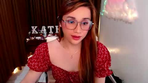 Snapshot of sexy_kitty699 chatting on October 2025 01:50:01 AM Kathy online show from October 2025 01:50:01 AM