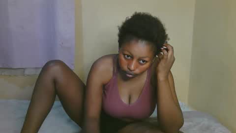 sexy_latasha online show from May 2026 05:47:02 AM
