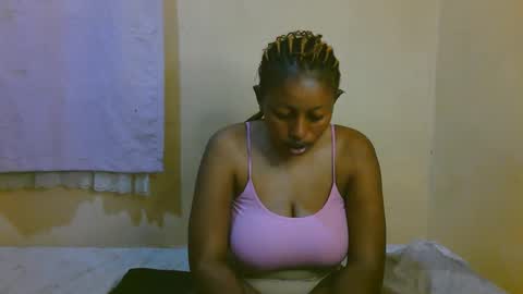sexy_latasha online show from May 2026 02:57:02 PM