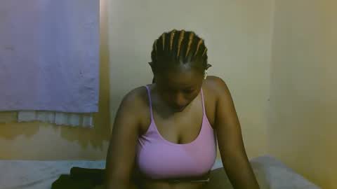 sexy_latasha online show from May 2026 06:44:01 AM