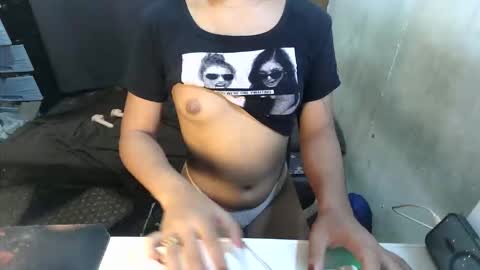 sexy_leacum online show from May 2026 01:17:02 PM