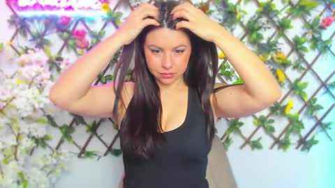 Snapshot of sexy_lily20 chatting on April 2026 04:13:02 AM Lily online show from April 2026 04:13:02 AM