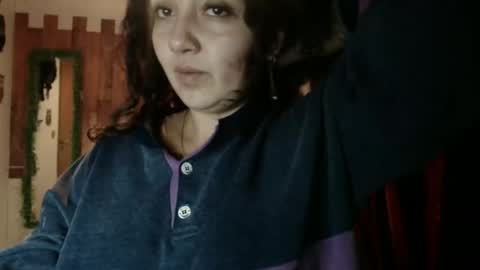 Snapshot of sexy_lolas chatting on January 2025 01:03:01 AM sexy lolas online show from January 2025 01:03:01 AM