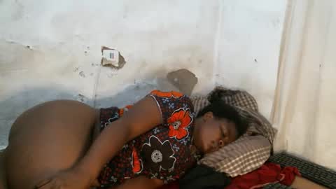 Snapshot of sexy_lunah chatting on October 2025 09:55:02 PM sexy_lunah online show from October 2025 09:55:02 PM