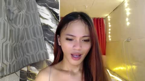 Snapshot of sexy_maria13 chatting on February 2025 01:09:01 AM mariamitch online show from February 2025 01:09:01 AM