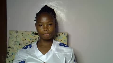 Snapshot of sexy_molyne chatting on February 2026 11:42:02 PM Molyne online show from February 2026 11:42:02 PM