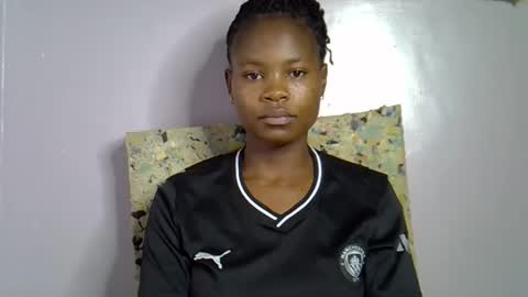 Snapshot of sexy_molyne chatting on February 2026 11:14:01 PM Molyne online show from February 2026 11:14:01 PM