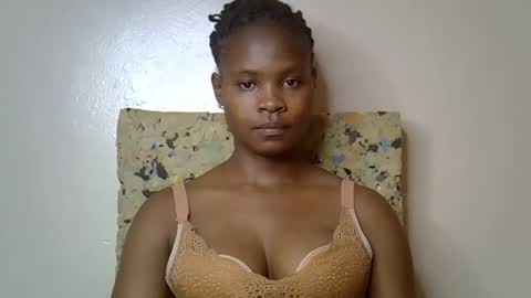 Molyne online show from April 2026 11:19:02 AM