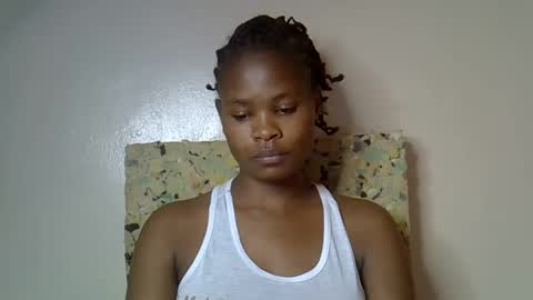 Molyne online show from May 2026 01:18:02 PM