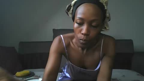 SEXY MOMAH online show from May 2026 05:07:01 PM