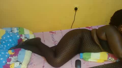 lina online show from February 2026 12:09:02 AM