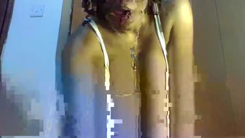 Snapshot of sexy_natallie chatting on February 2025 07:34:01 AM natallie online show from February 2025 07:34:01 AM