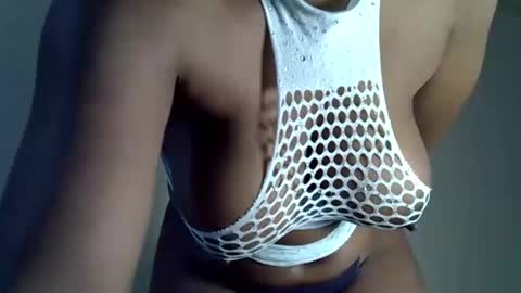 Snapshot of sexy_natallie chatting on October 2025 07:53:02 AM natallie online show from October 2025 07:53:02 AM