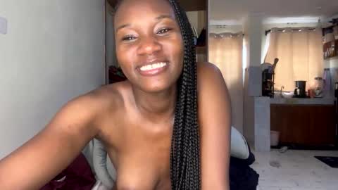 Nyla online show from May 2026 10:10:01 AM