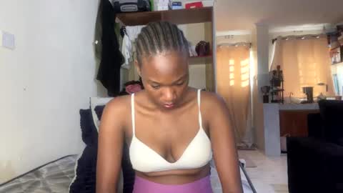 Nyla online show from July 2026 02:22:02 PM