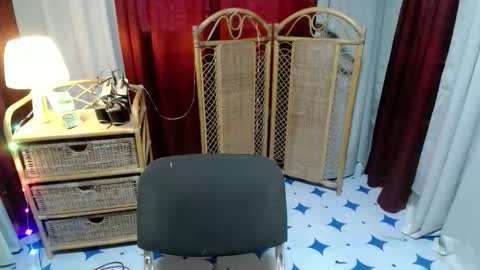 angela online show from March 2026 07:14:02 AM