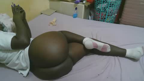 Snapshot of sexy_quincy1 chatting on February 2025 01:47:02 AM Sexy Quincy online show from February 2025 01:47:02 AM