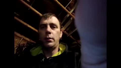 Snapshot of sexy_richy chatting on May 2026 02:17:01 AM RICHY online show from May 2026 02:17:01 AM
