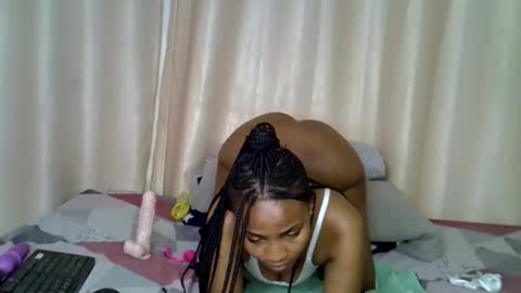 sexy_shan09 online show from February 2026 02:53:01 AM