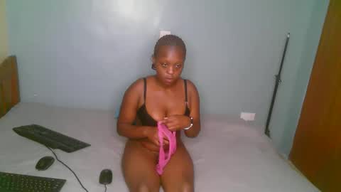 Snapshot of sexy_shava chatting on December 2025 11:35:01 PM sexy_shava online show from December 2025 11:35:01 PM