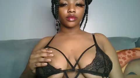 Snapshot of sexy_sweetcandy chatting on December 2024 12:26:01 PM sexy sweetcandy online show from December 2024 12:26:01 PM