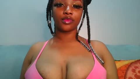 Snapshot of sexy_sweetcandy chatting on December 2024 03:53:02 PM sexy sweetcandy online show from December 2024 03:53:02 PM