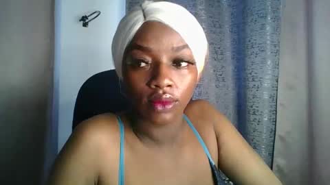Snapshot of sexy_sweetcandy chatting on January 2026 07:01:02 AM sexy sweetcandy online show from January 2026 07:01:02 AM