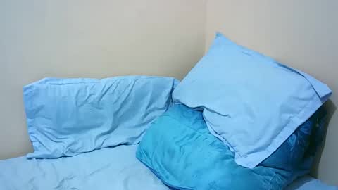 Snapshot of sexy_tiffah33 chatting on September 2025 10:43:02 PM Tiffah online show from September 2025 10:43:02 PM