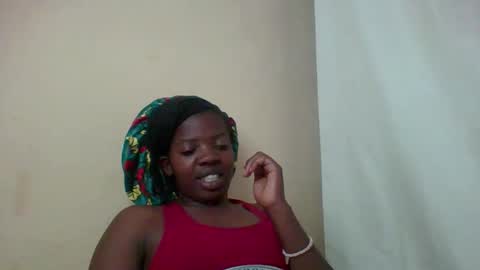 Snapshot of sexy_tiits chatting on December 2025 09:04:02 AM queen Lerk online show from December 2025 09:04:02 AM