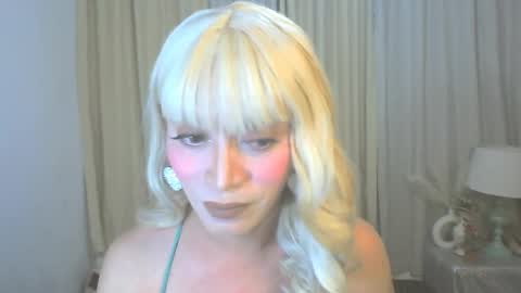 sexy_yllona online show from March 2026 11:52:01 PM