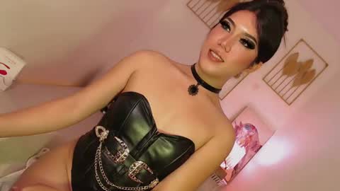 Snapshot of sexybaby2999 chatting on February 2025 04:14:02 PM Lexie online show from February 2025 04:14:02 PM