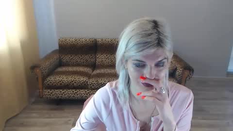 Snapshot of sexybeatriice chatting on January 2025 11:28:02 AM sexybeatriice online show from January 2025 11:28:02 AM